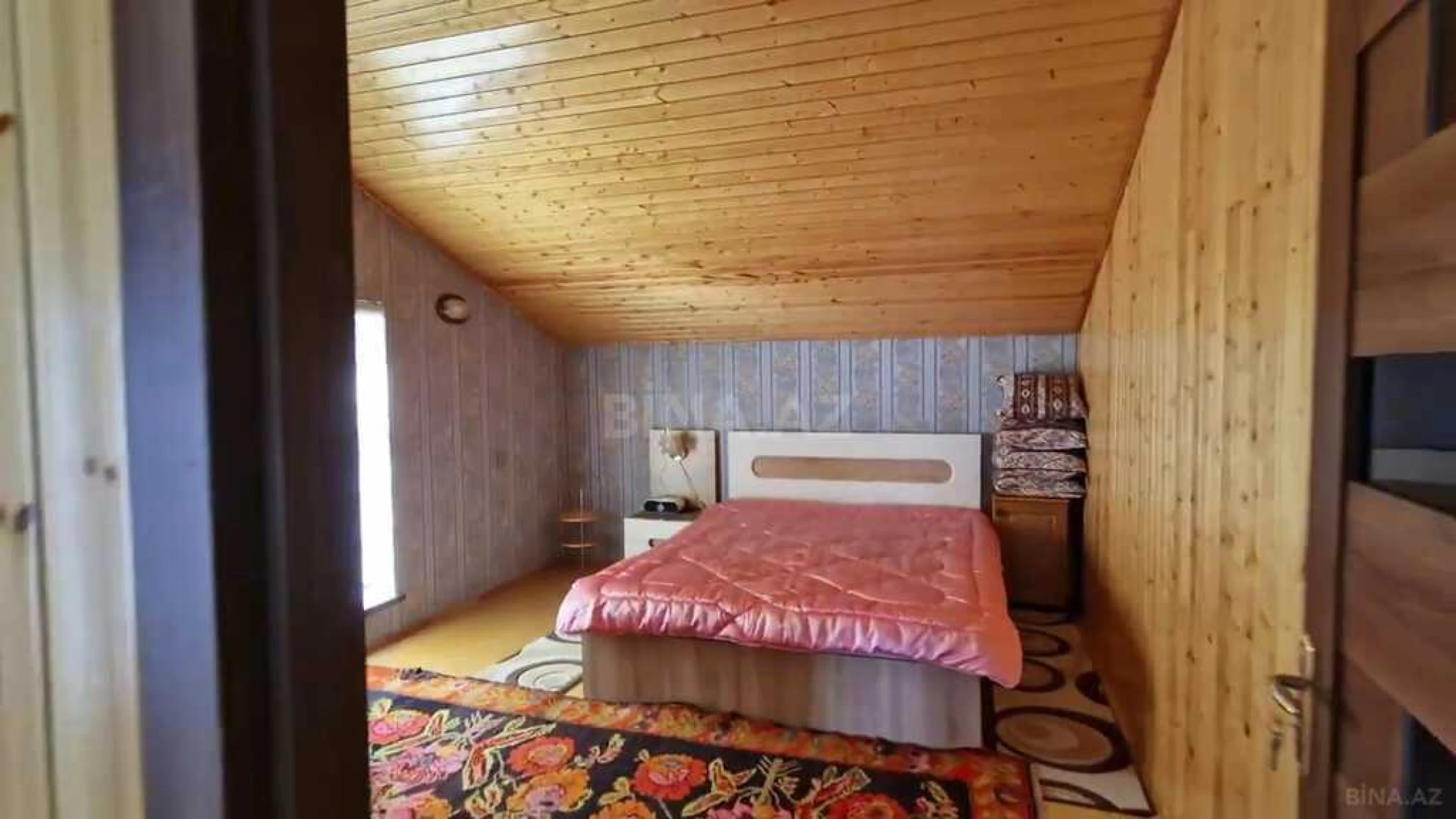 Satılır 5 otaqlı həyət evi 220 m²