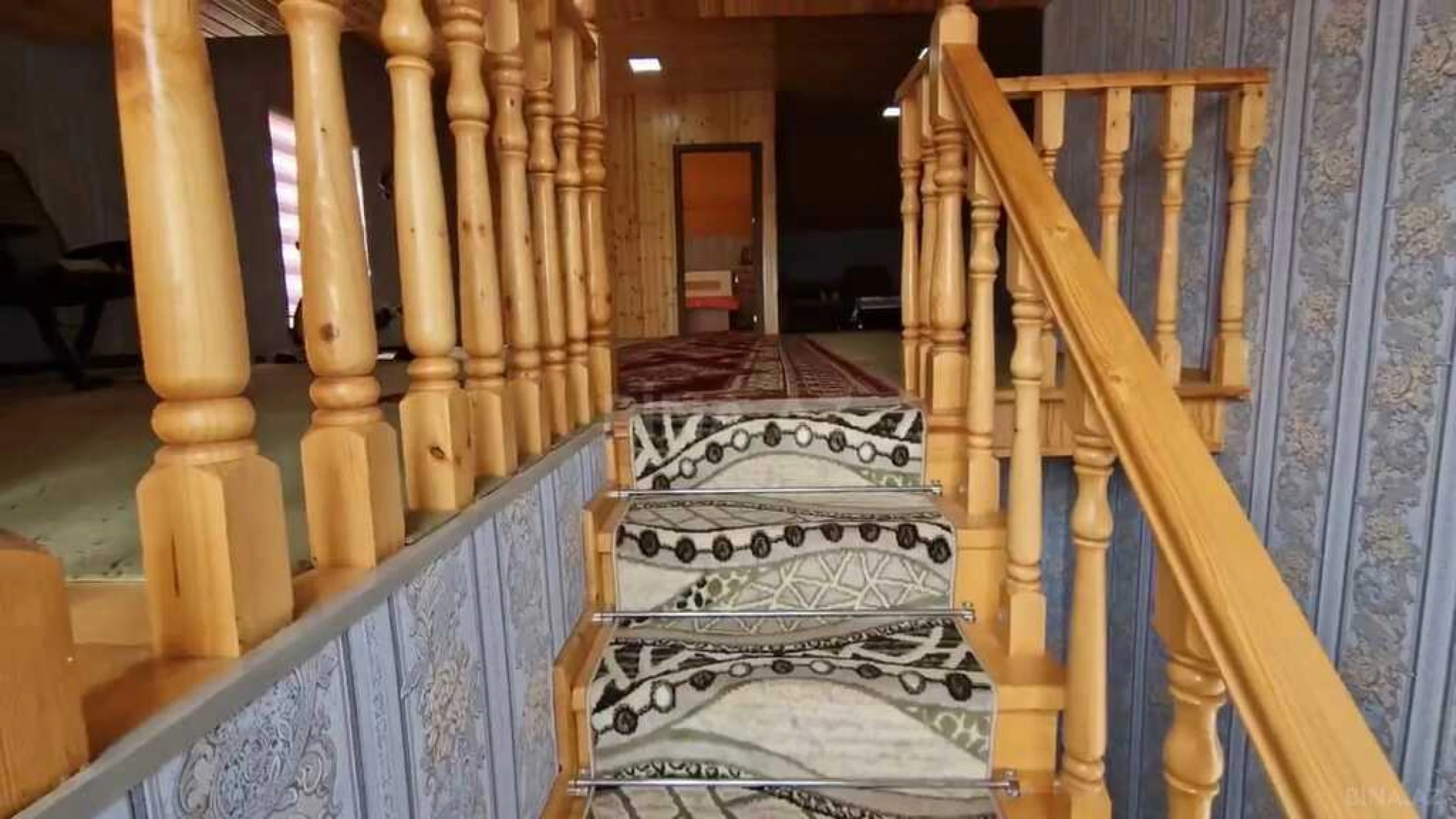 Satılır 5 otaqlı həyət evi 220 m²