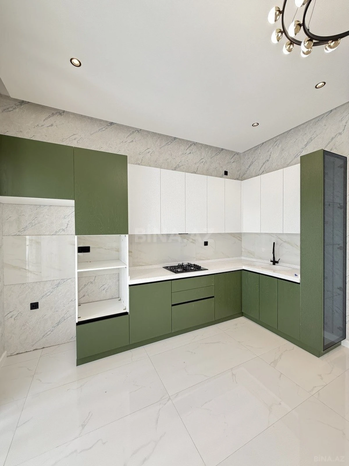 Satılır 4 otaqlı həyət evi 165 m²