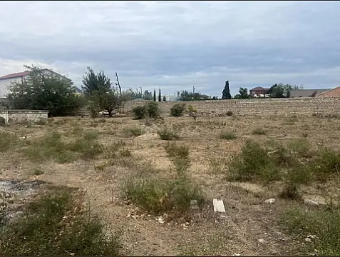 Satılır torpaq sahəsi 4 m²