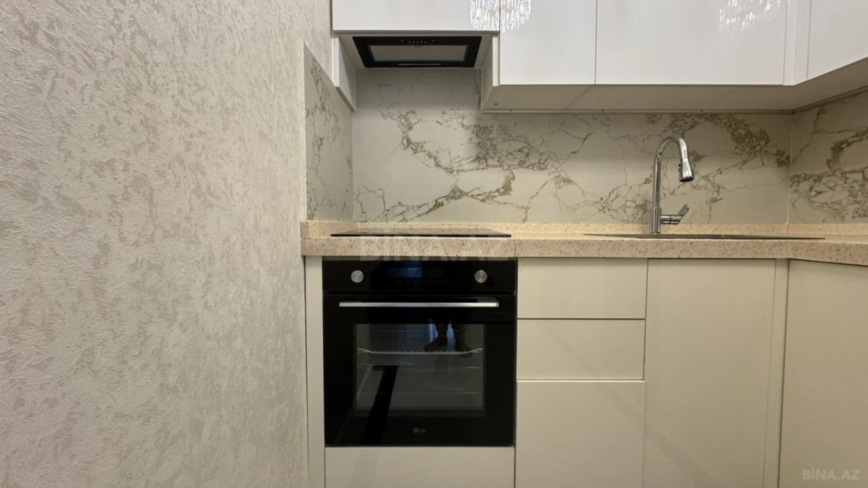 Kirayə verilir 3 otaqlı mənzil 87 m²