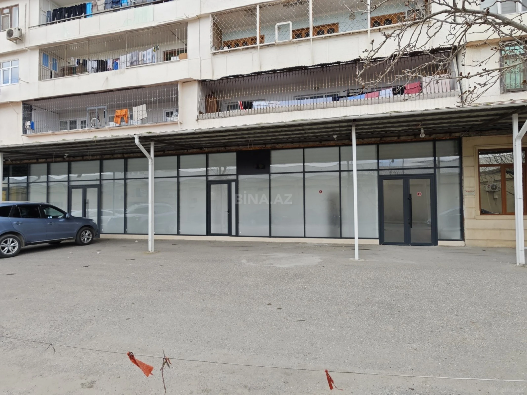 Satılır obyekt 530 m²