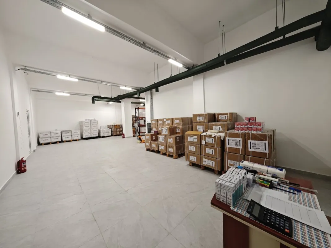 Satılır obyekt 530 m²