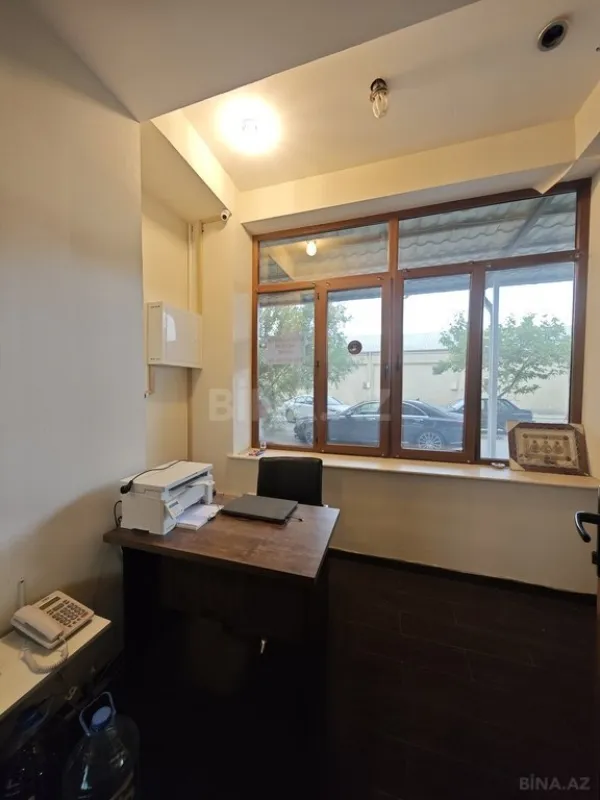 Satılır obyekt 530 m²