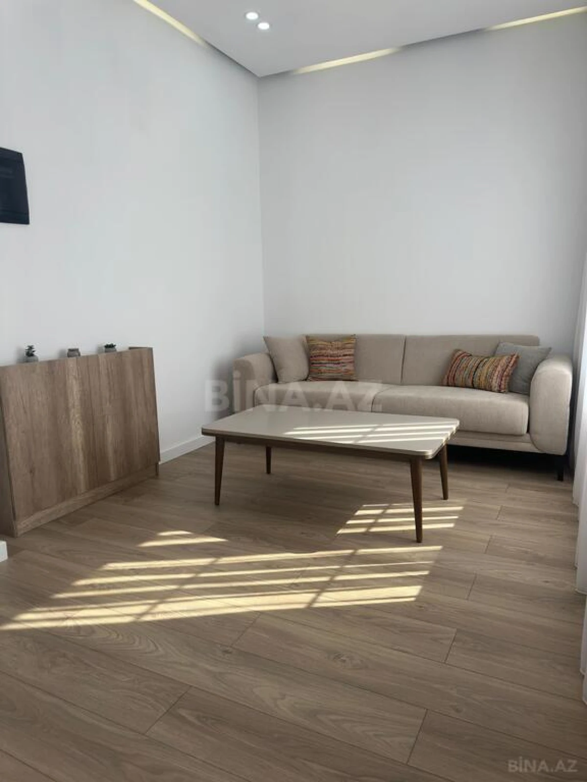Kirayə verilir 4 otaqlı həyət evi 300 m²