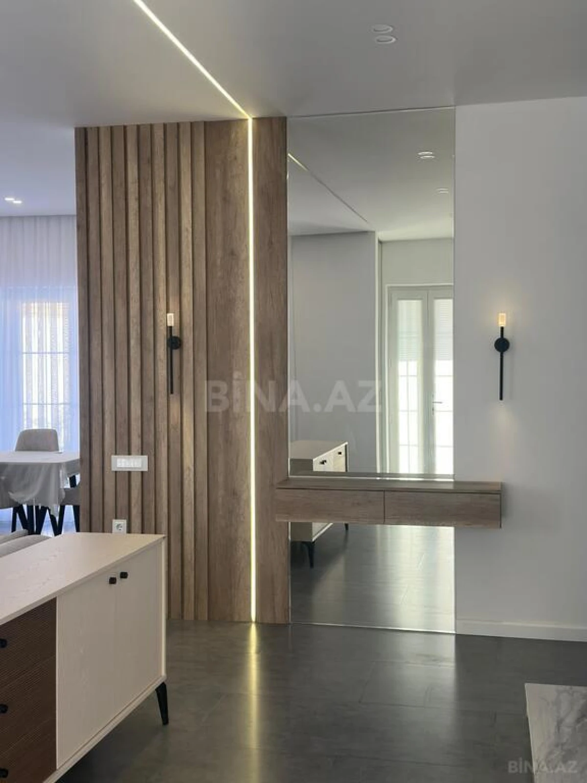 Kirayə verilir 4 otaqlı həyət evi 300 m²