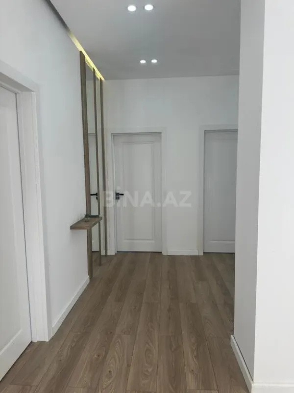 Kirayə verilir 4 otaqlı həyət evi 300 m²