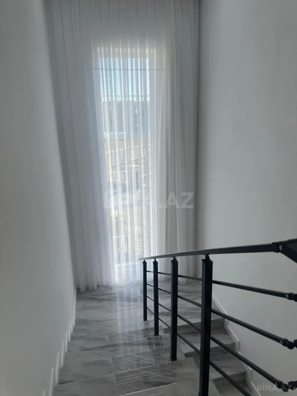 Kirayə verilir 4 otaqlı həyət evi 300 m²