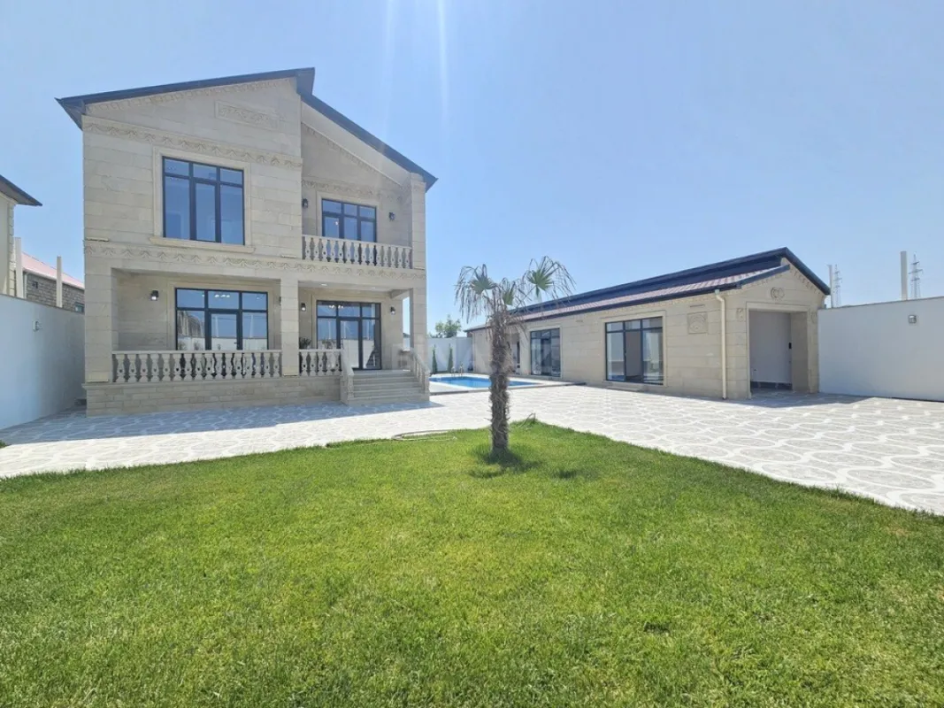 Satılır 5 otaqlı həyət evi 200 m²