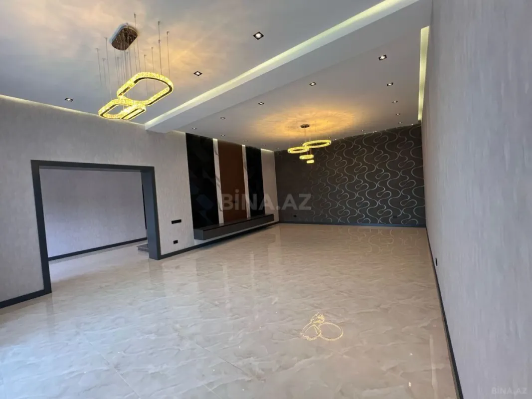 Satılır 7 otaqlı həyət evi 450 m²