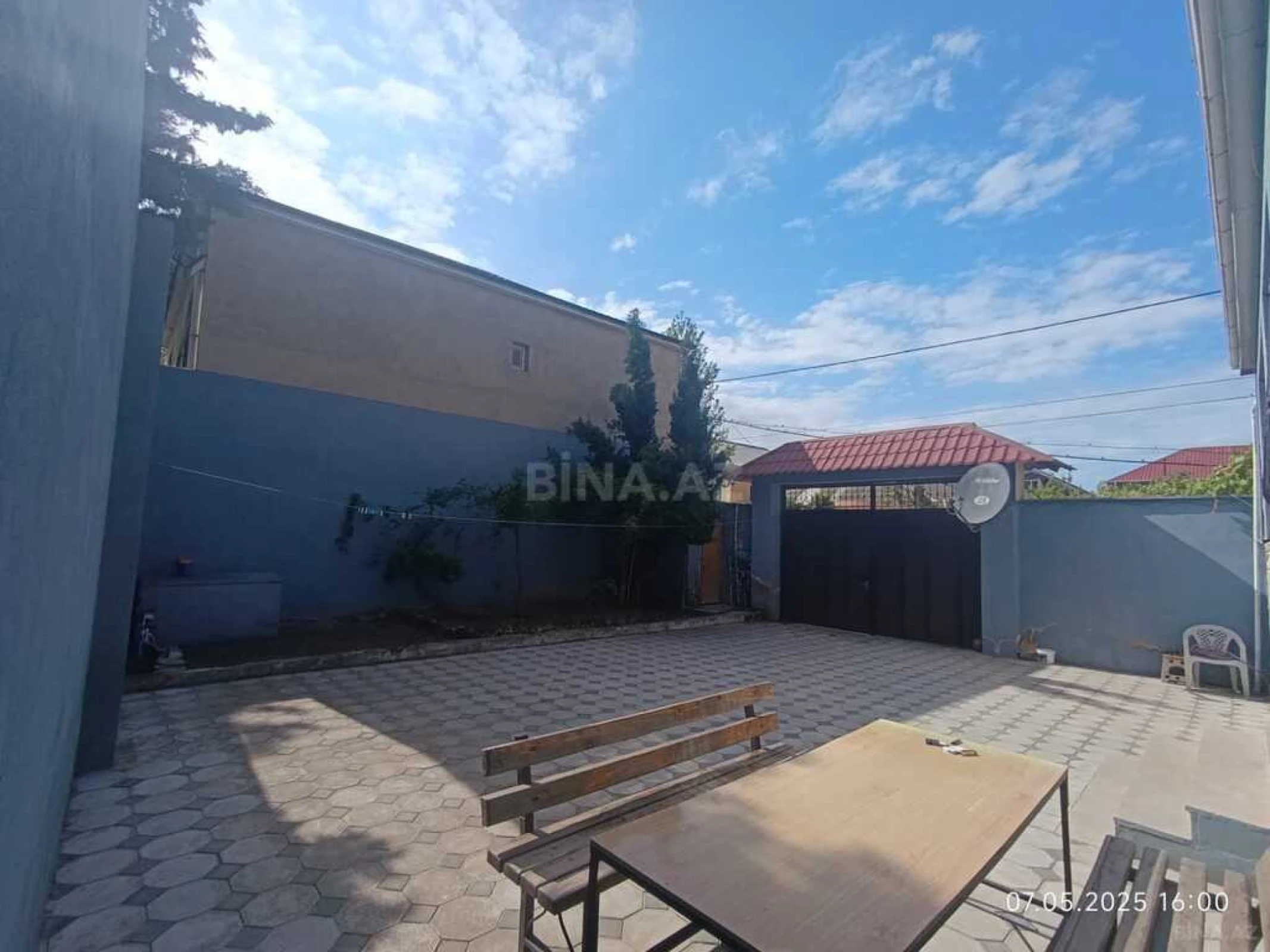 Satılır 4 otaqlı həyət evi 145 m²