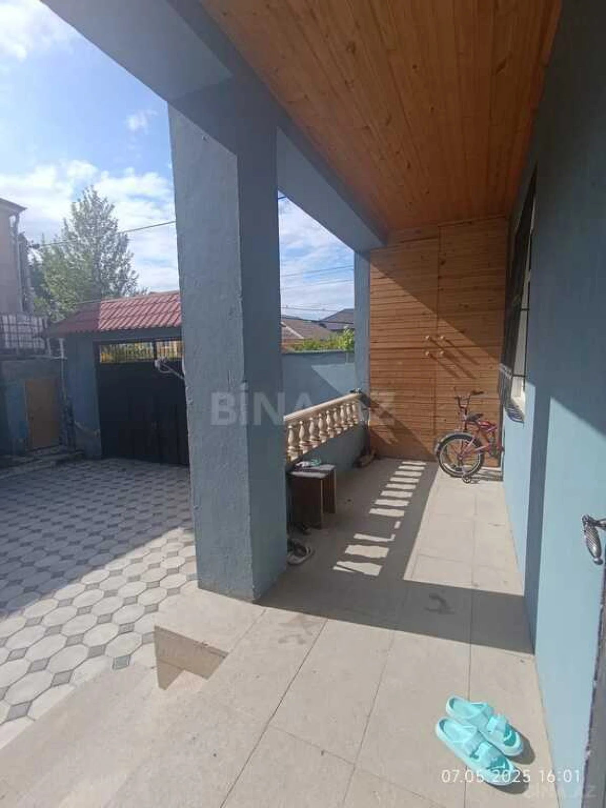 Satılır 4 otaqlı həyət evi 145 m²