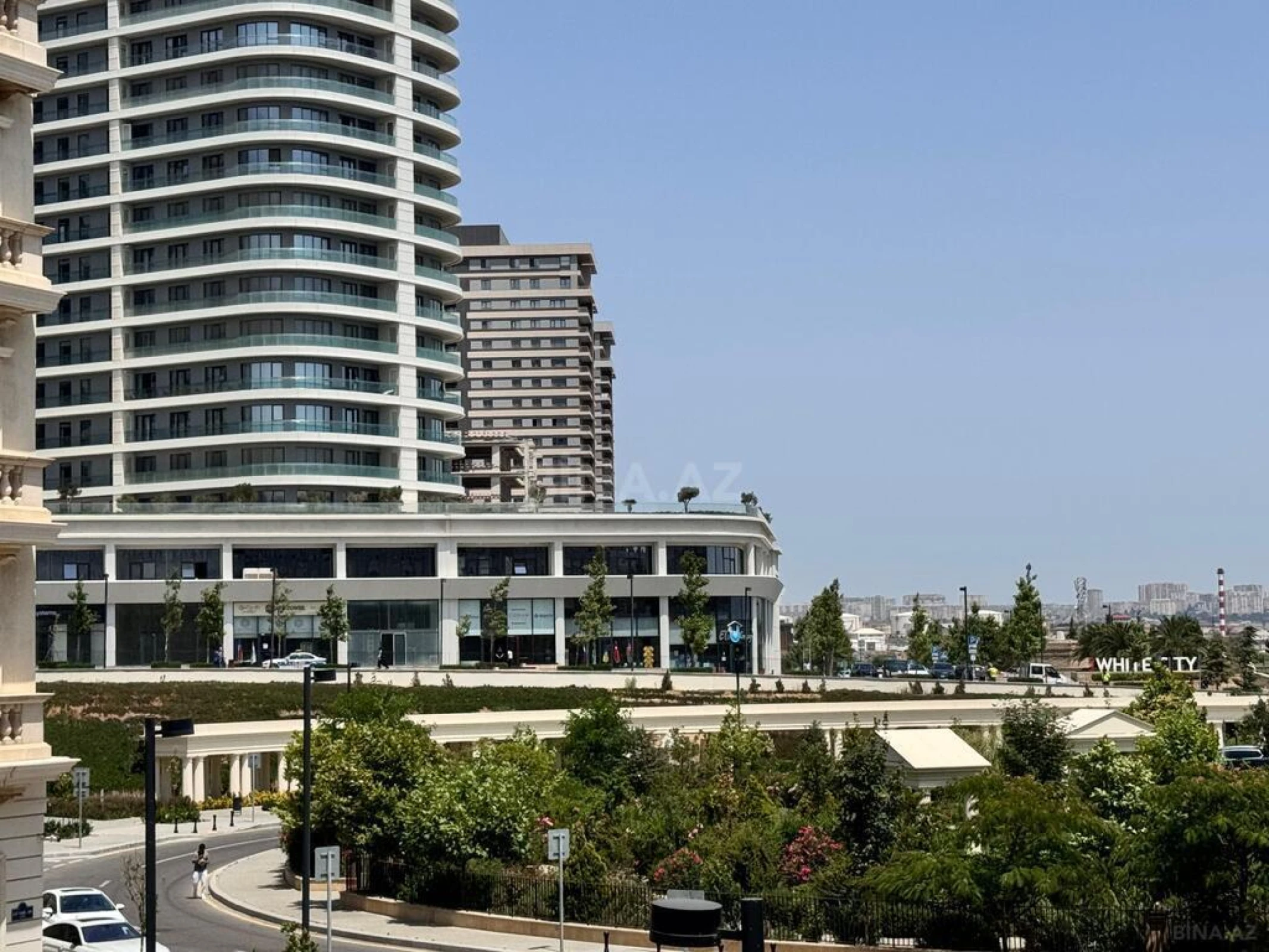 Satılır 3 otaqlı mənzil 147.1 m²