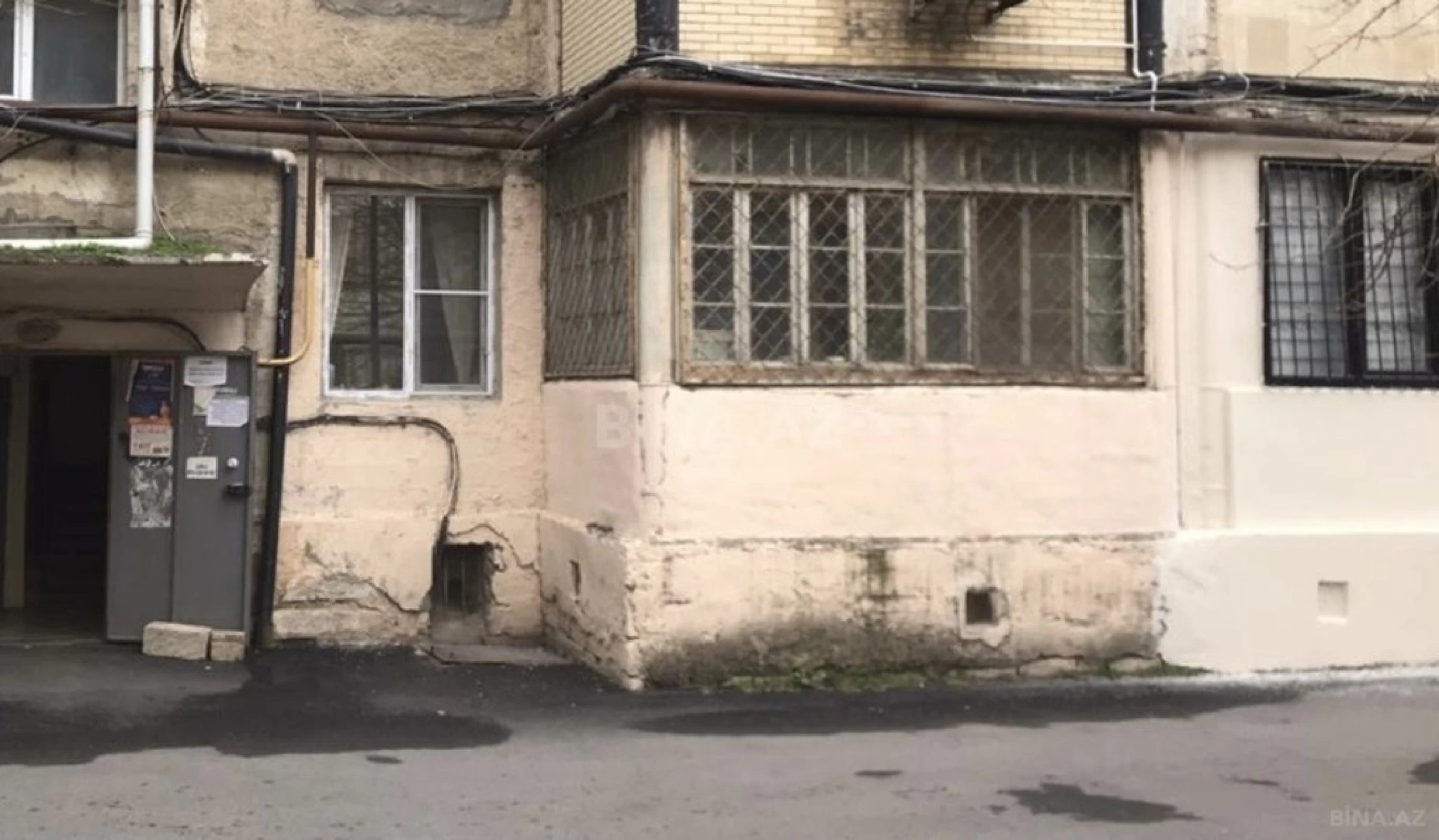 Satılır 3 otaqlı mənzil 60 m²