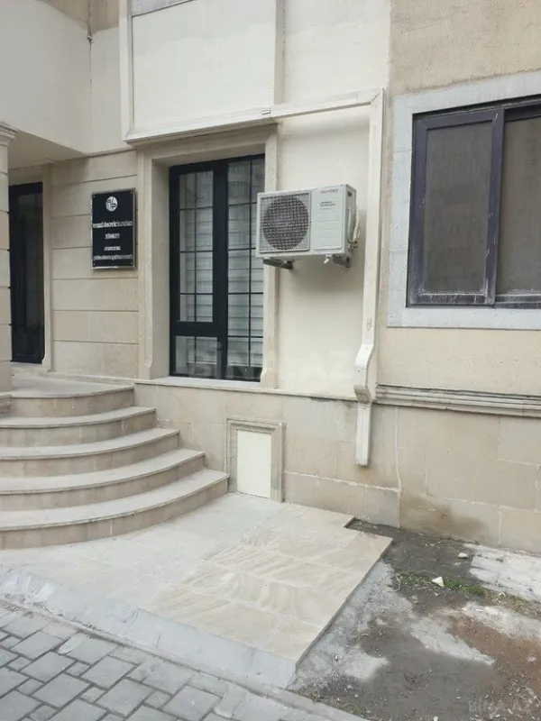 Satılır 3 otaqlı mənzil 60 m²