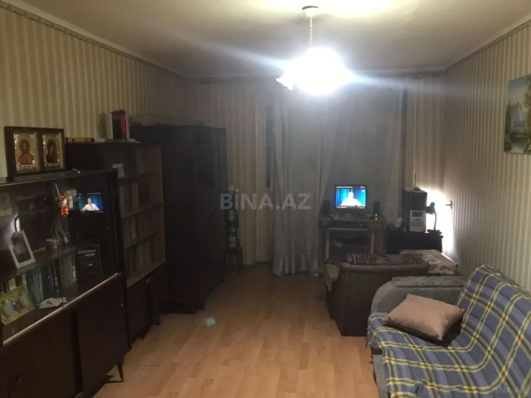 Satılır 3 otaqlı mənzil 60 m²