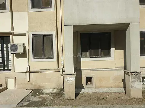 Satılır 3 otaqlı mənzil 60 m²