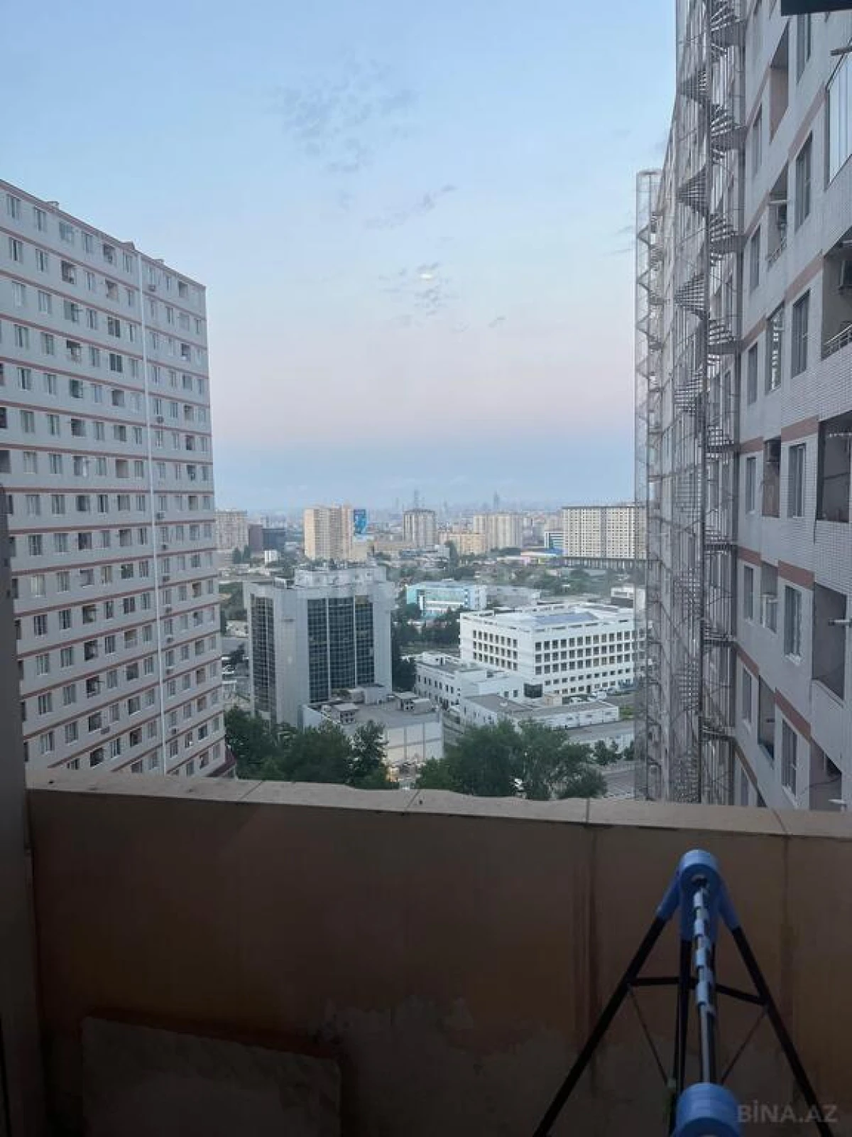 Satılır 2 otaqlı mənzil 68 m²