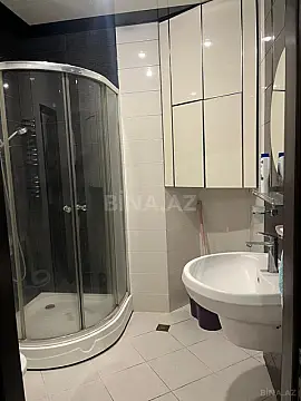 Satılır 2 otaqlı mənzil 68 m²