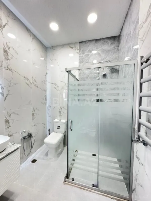 Satılır 4 otaqlı həyət evi 150 m²