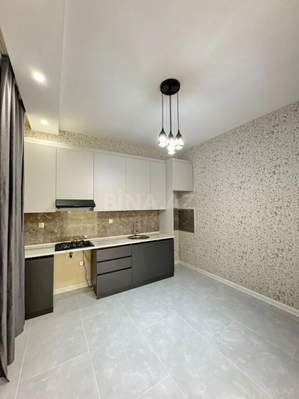 Satılır 4 otaqlı həyət evi 150 m²