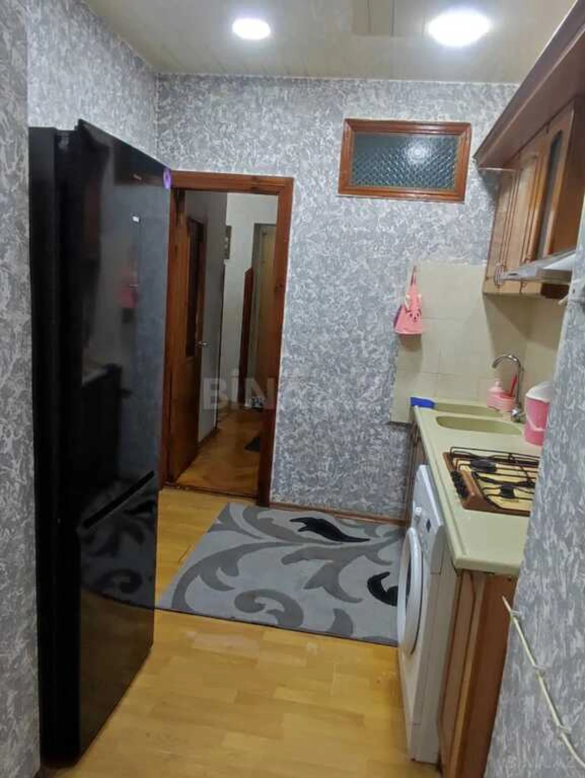 Kirayə verilir 2 otaqlı mənzil 60 m²