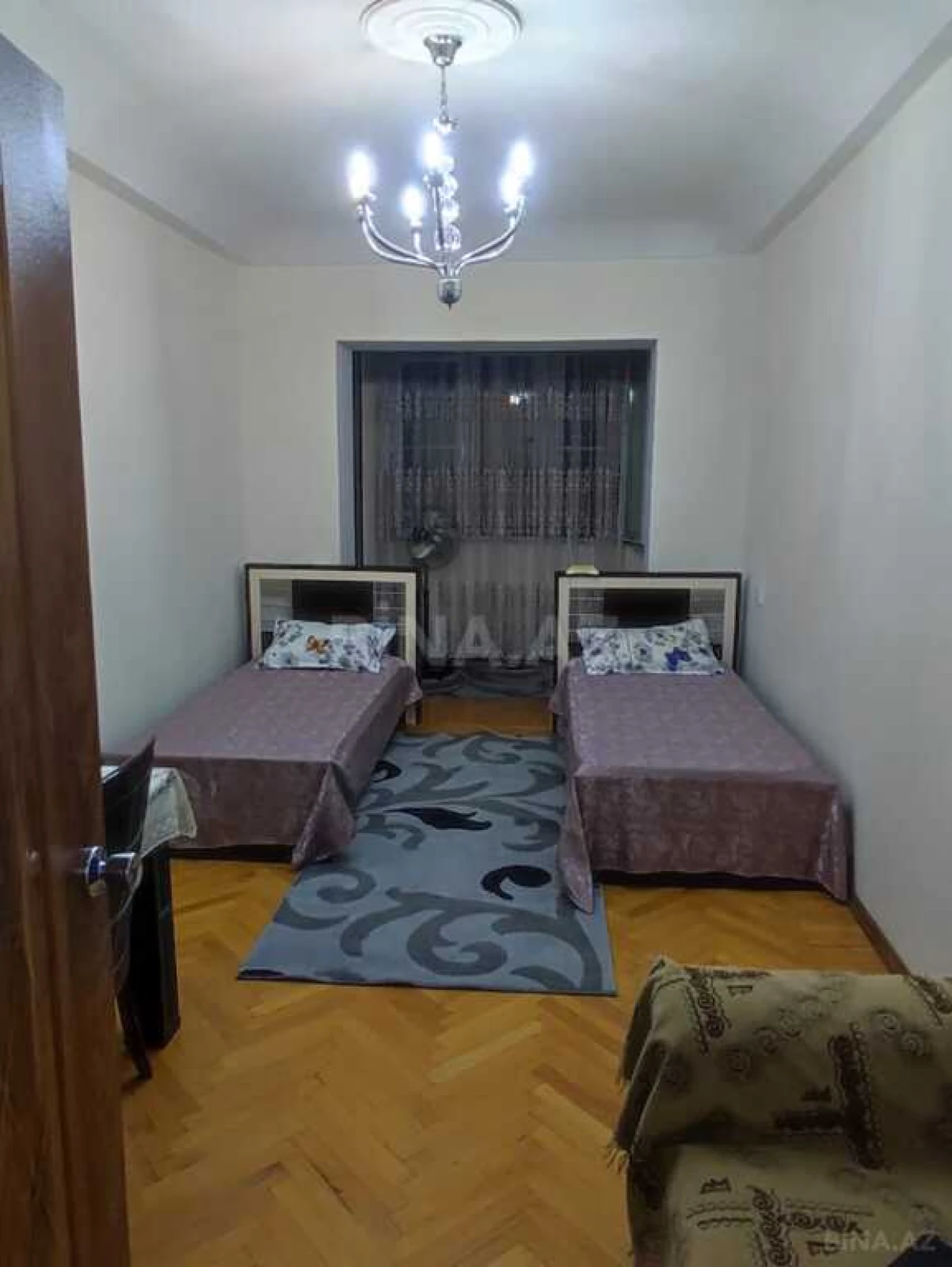 Kirayə verilir 2 otaqlı mənzil 60 m²