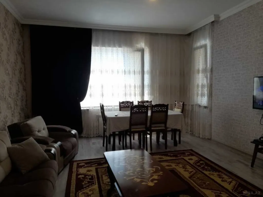 Satılır 4 otaqlı həyət evi 130 m²