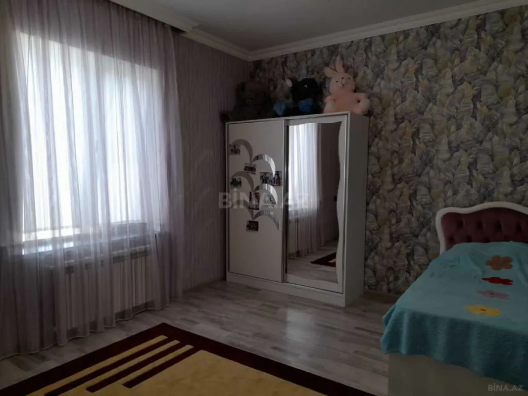 Satılır 4 otaqlı həyət evi 130 m²
