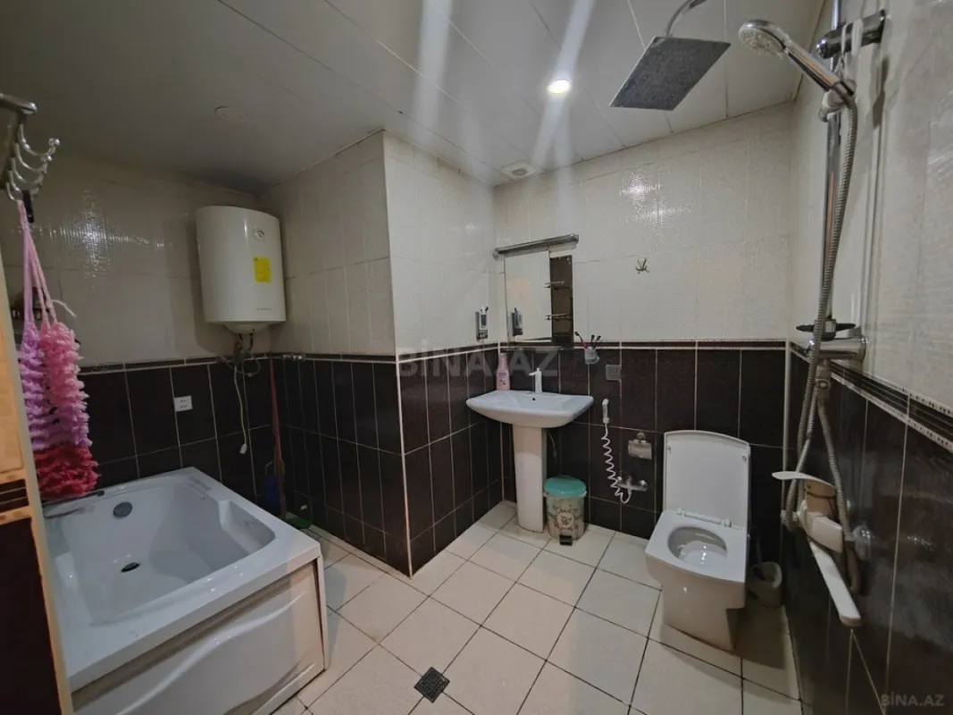 Satılır 4 otaqlı mənzil 87 m²