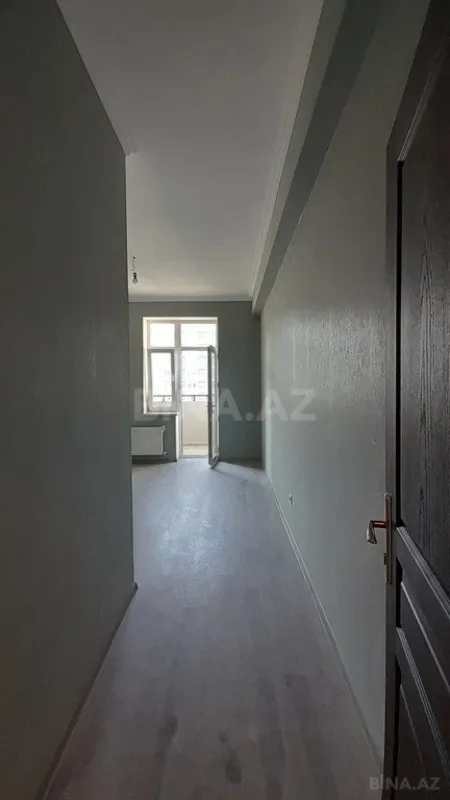 Satılır 4 otaqlı mənzil 99 m²