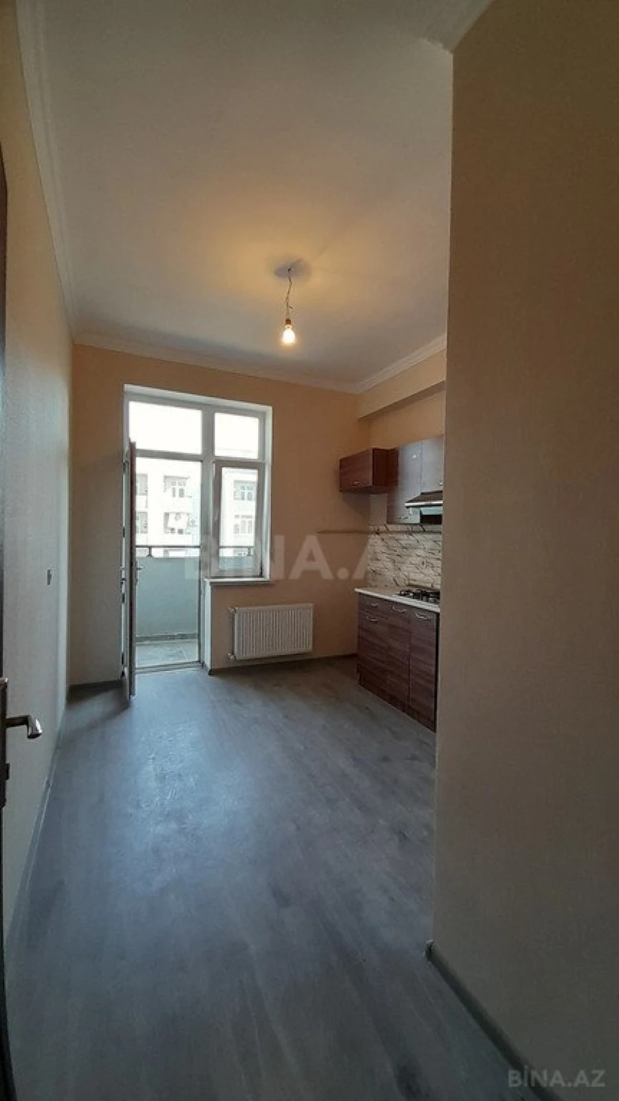 Satılır 4 otaqlı mənzil 99 m²