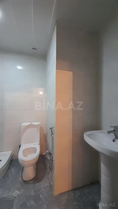 Satılır 4 otaqlı mənzil 99 m²