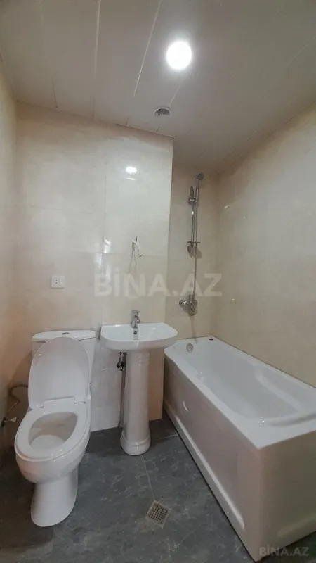 Satılır 4 otaqlı mənzil 99 m²