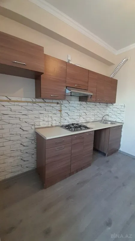 Satılır 4 otaqlı mənzil 99 m²