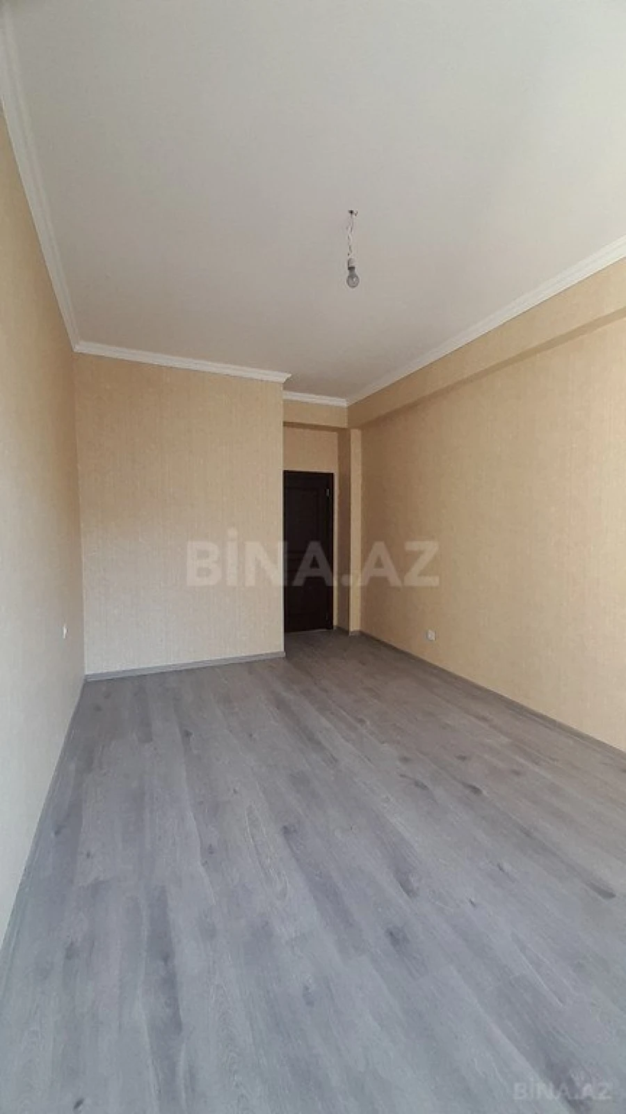 Satılır 4 otaqlı mənzil 99 m²