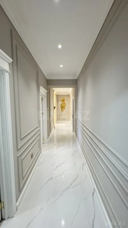 Satılır 3 otaqlı mənzil 115 m²