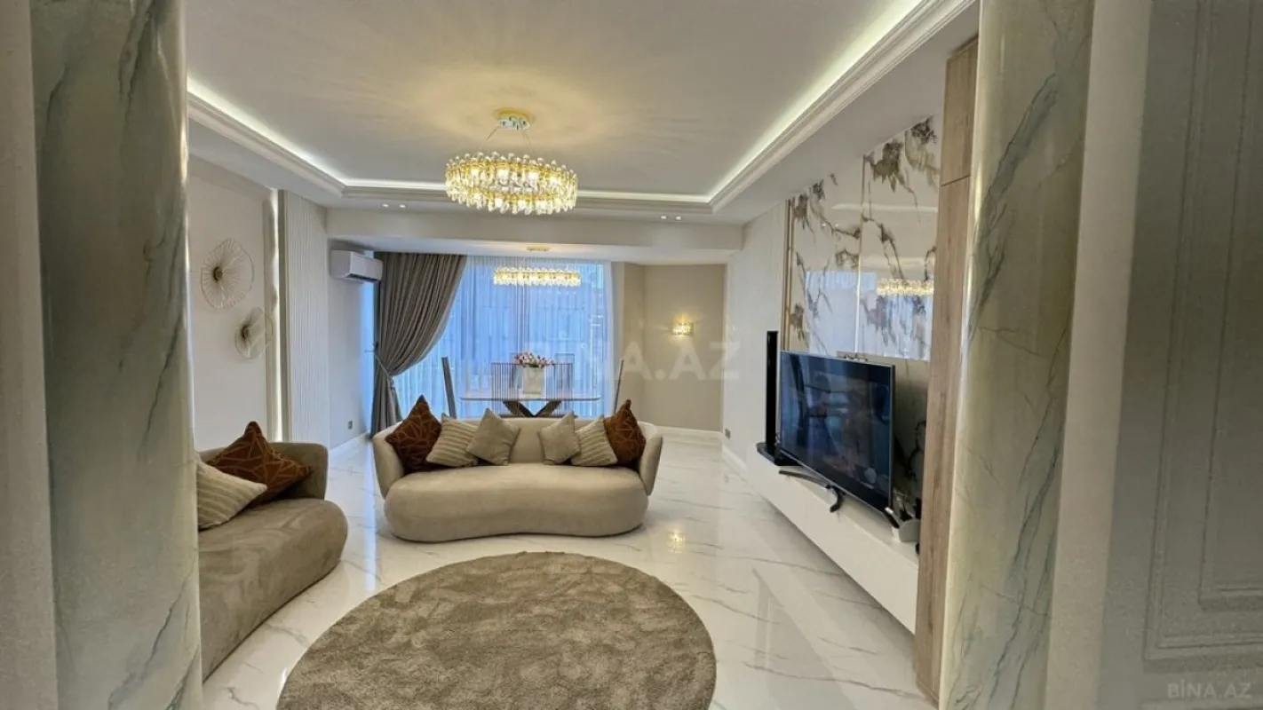 Satılır 3 otaqlı mənzil 115 m²