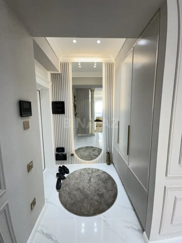 Satılır 3 otaqlı mənzil 115 m²