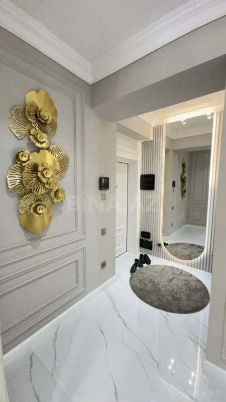 Satılır 3 otaqlı mənzil 115 m²