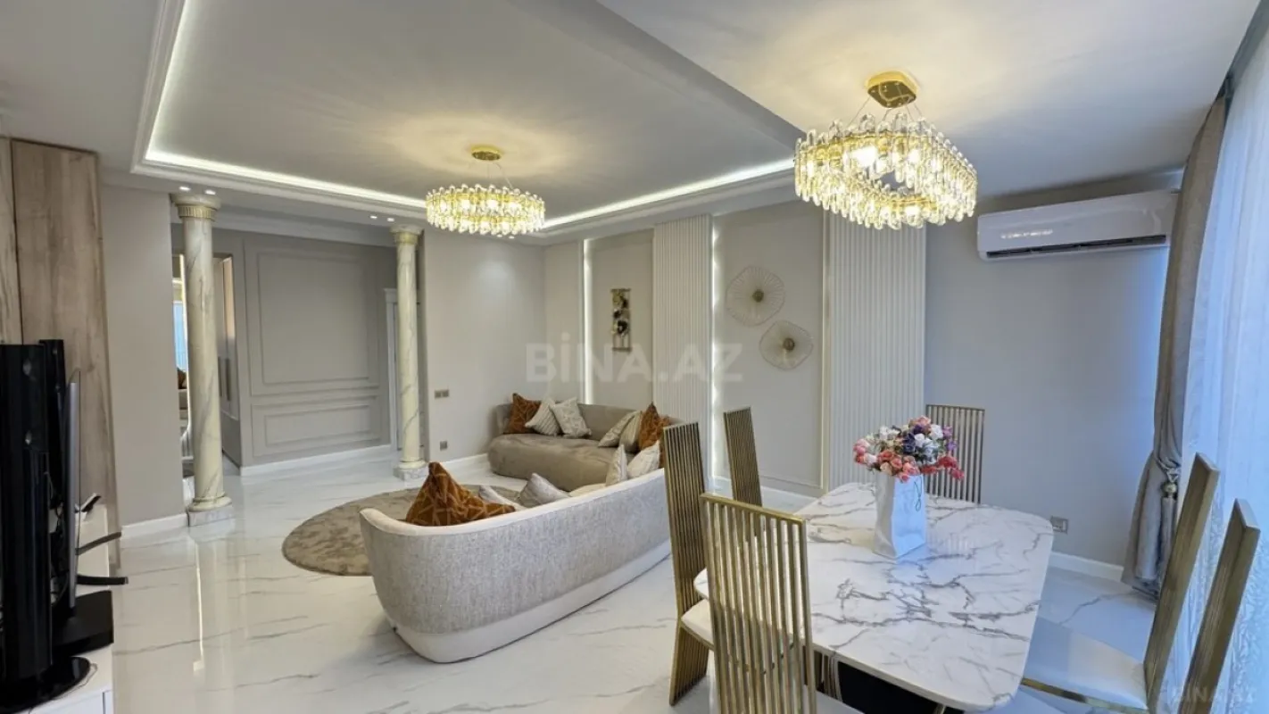 Satılır 3 otaqlı mənzil 115 m²