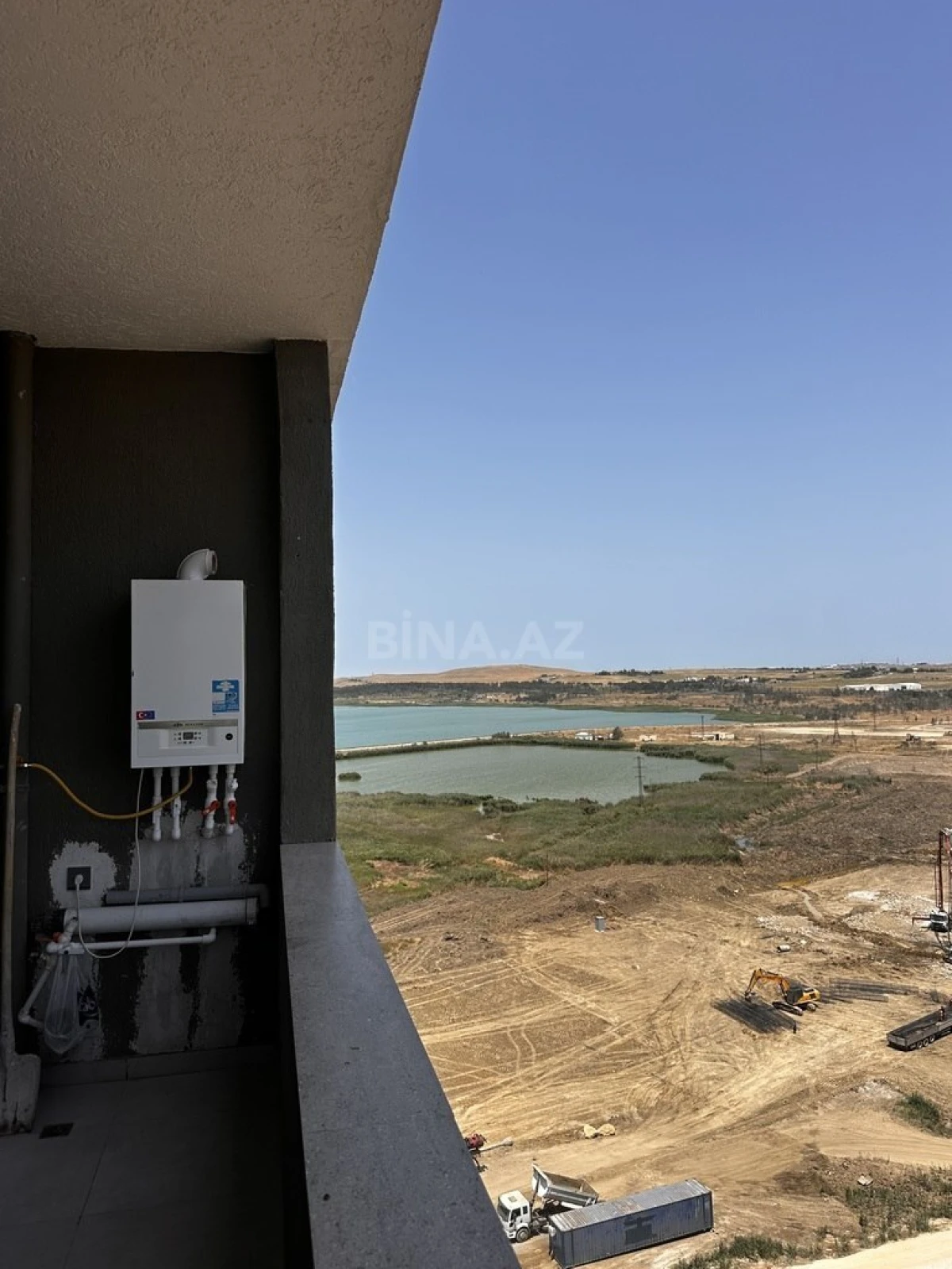 Satılır 3 otaqlı mənzil 95 m²