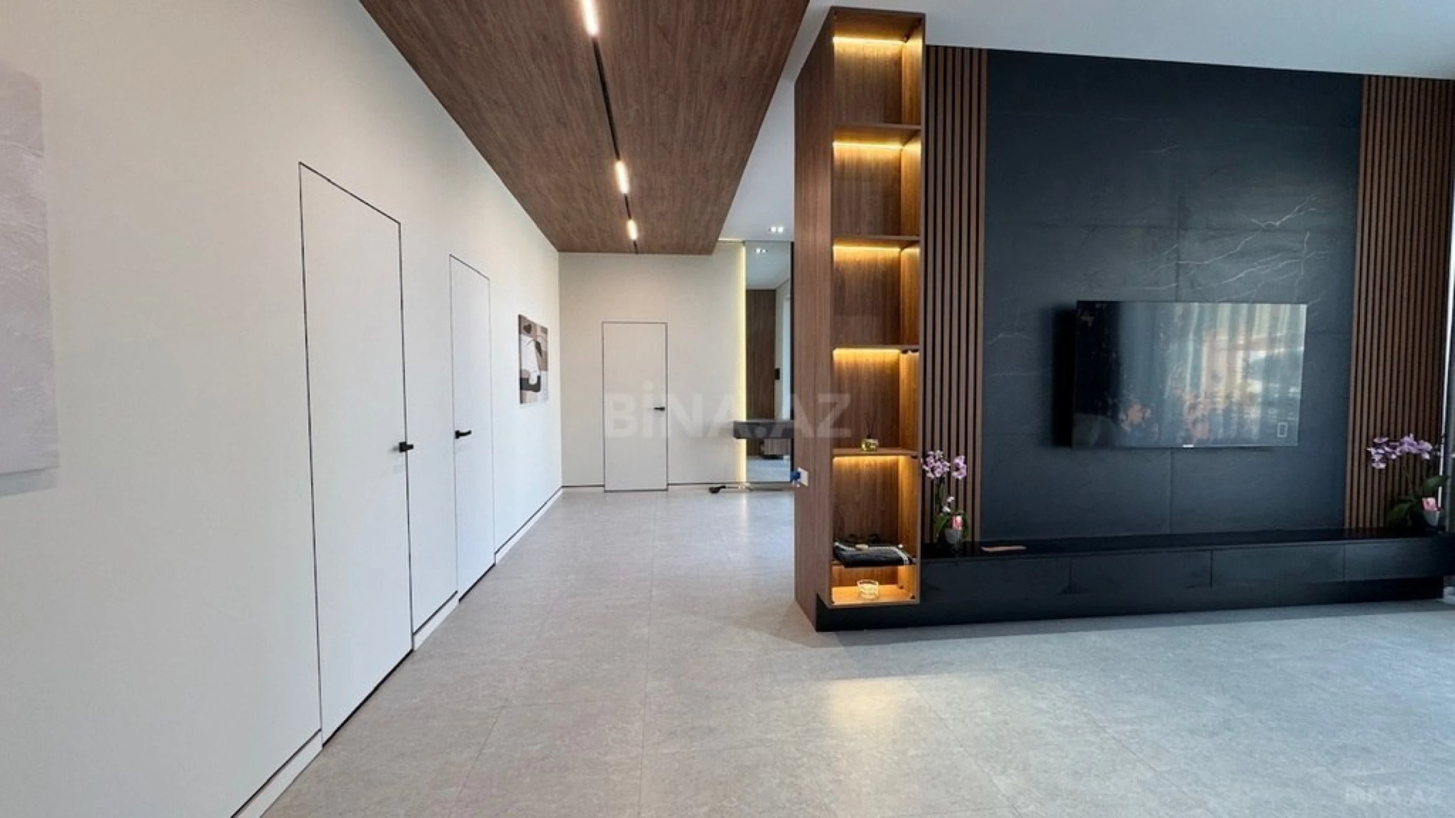 Satılır 4 otaqlı həyət evi 280 m²