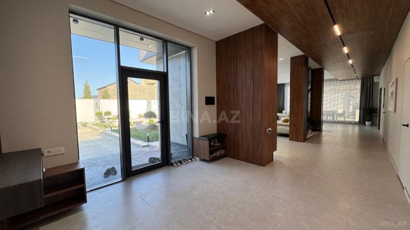 Satılır 4 otaqlı həyət evi 280 m²