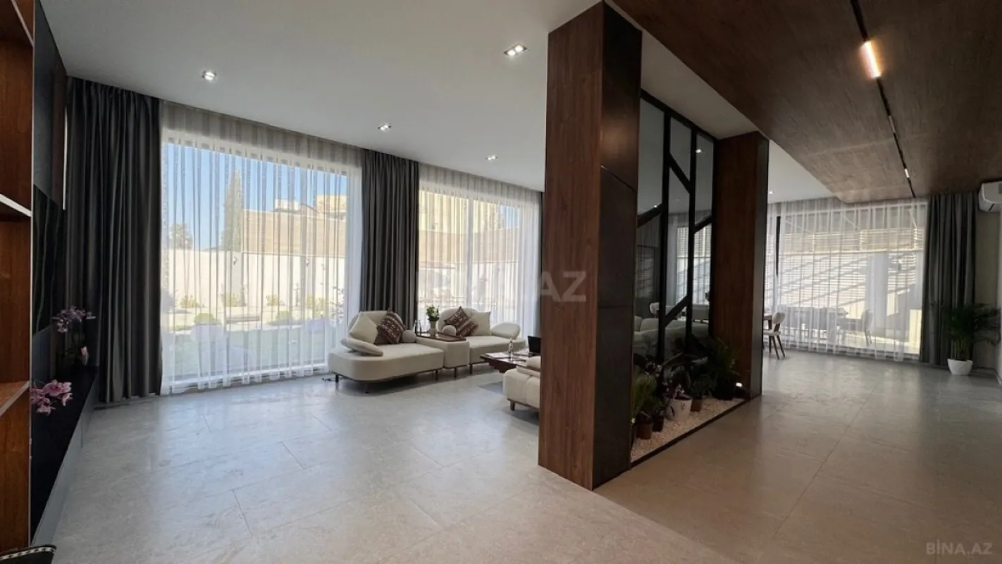Satılır 4 otaqlı həyət evi 280 m²