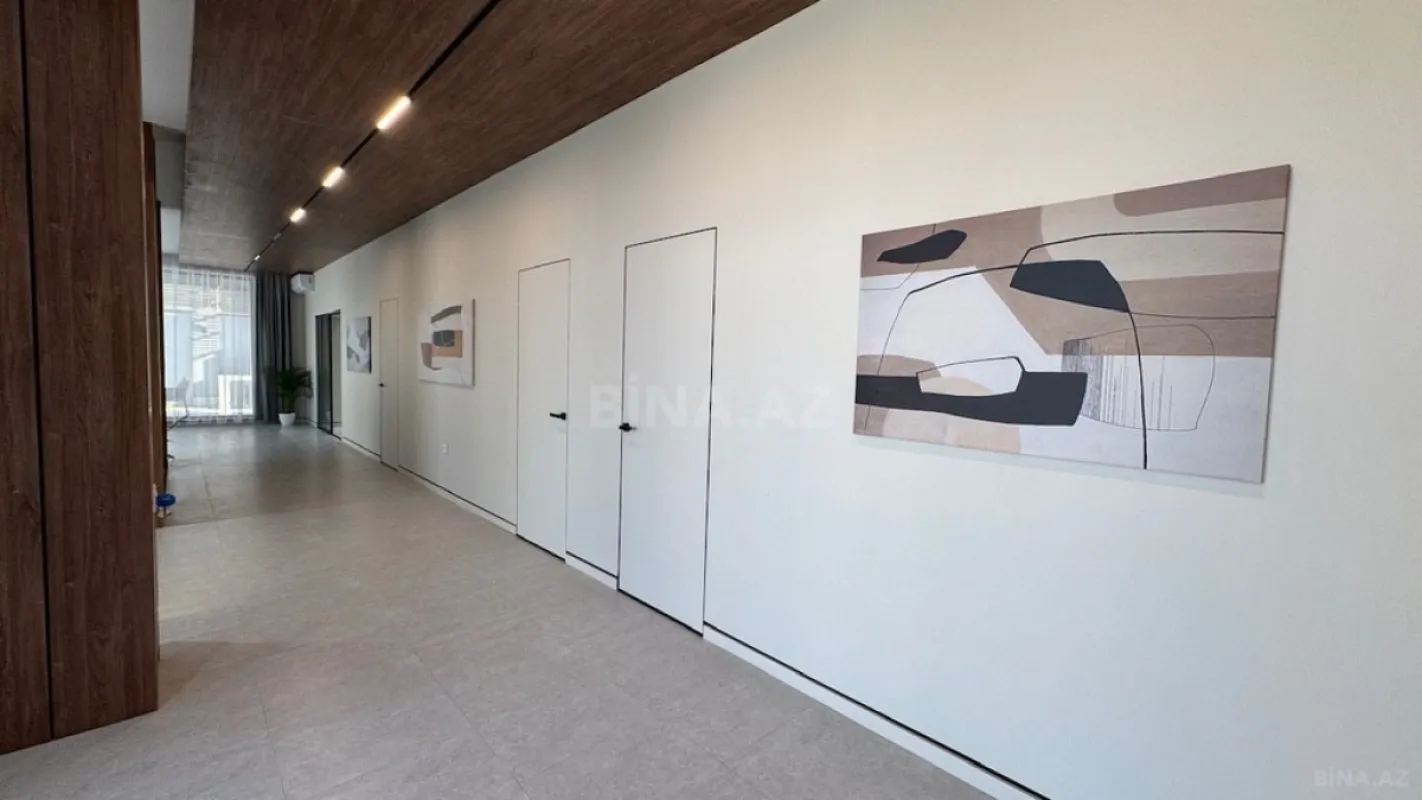 Satılır 4 otaqlı həyət evi 280 m²