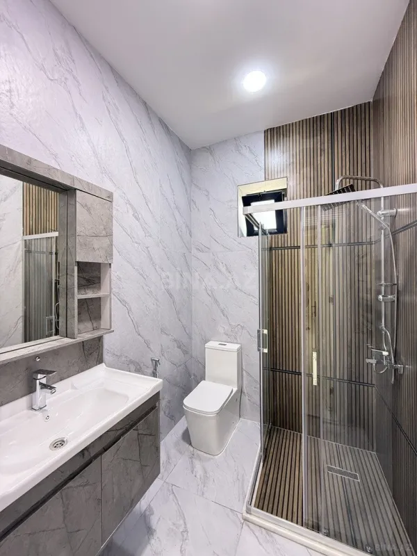 Satılır 4 otaqlı həyət evi 145 m²