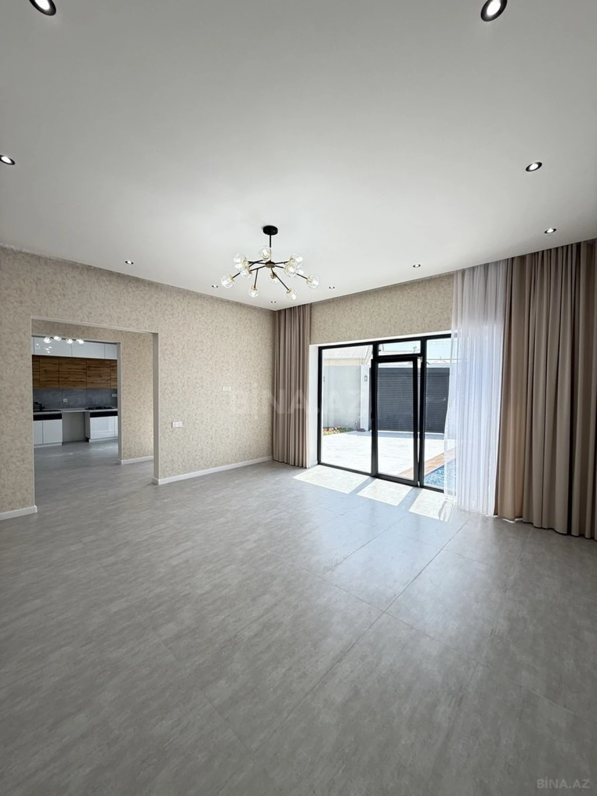 Satılır 4 otaqlı həyət evi 145 m²