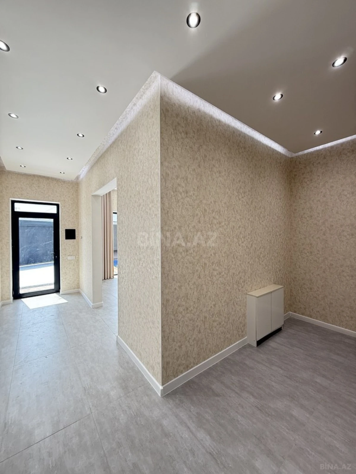 Satılır 4 otaqlı həyət evi 145 m²