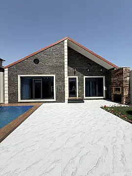 Satılır 4 otaqlı həyət evi 145 m²